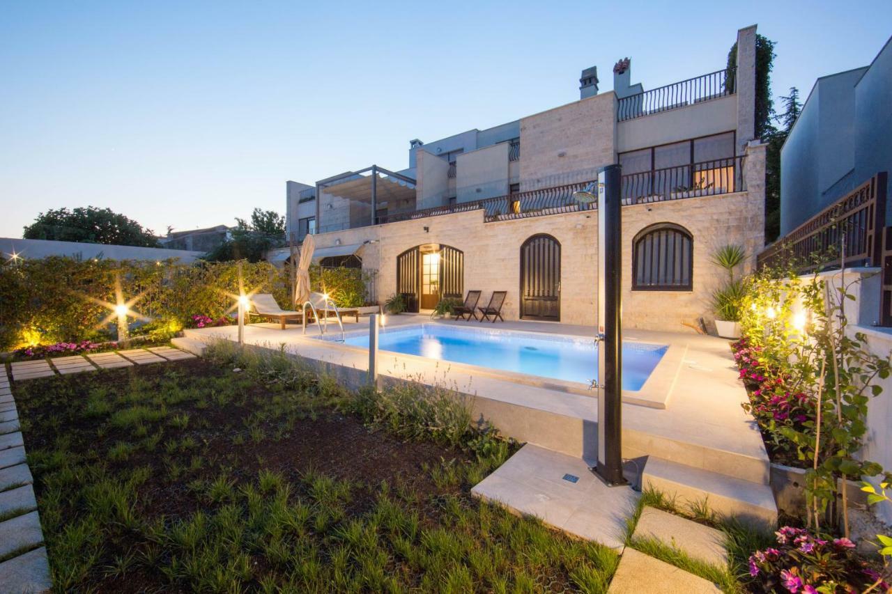 Melody M Apartment With Private Pool Split Dış mekan fotoğraf