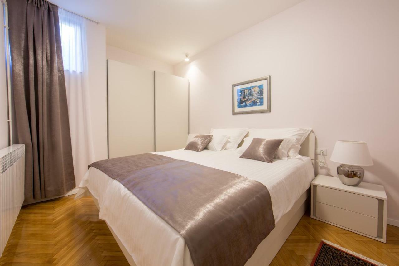 Melody M Apartment With Private Pool Split Dış mekan fotoğraf