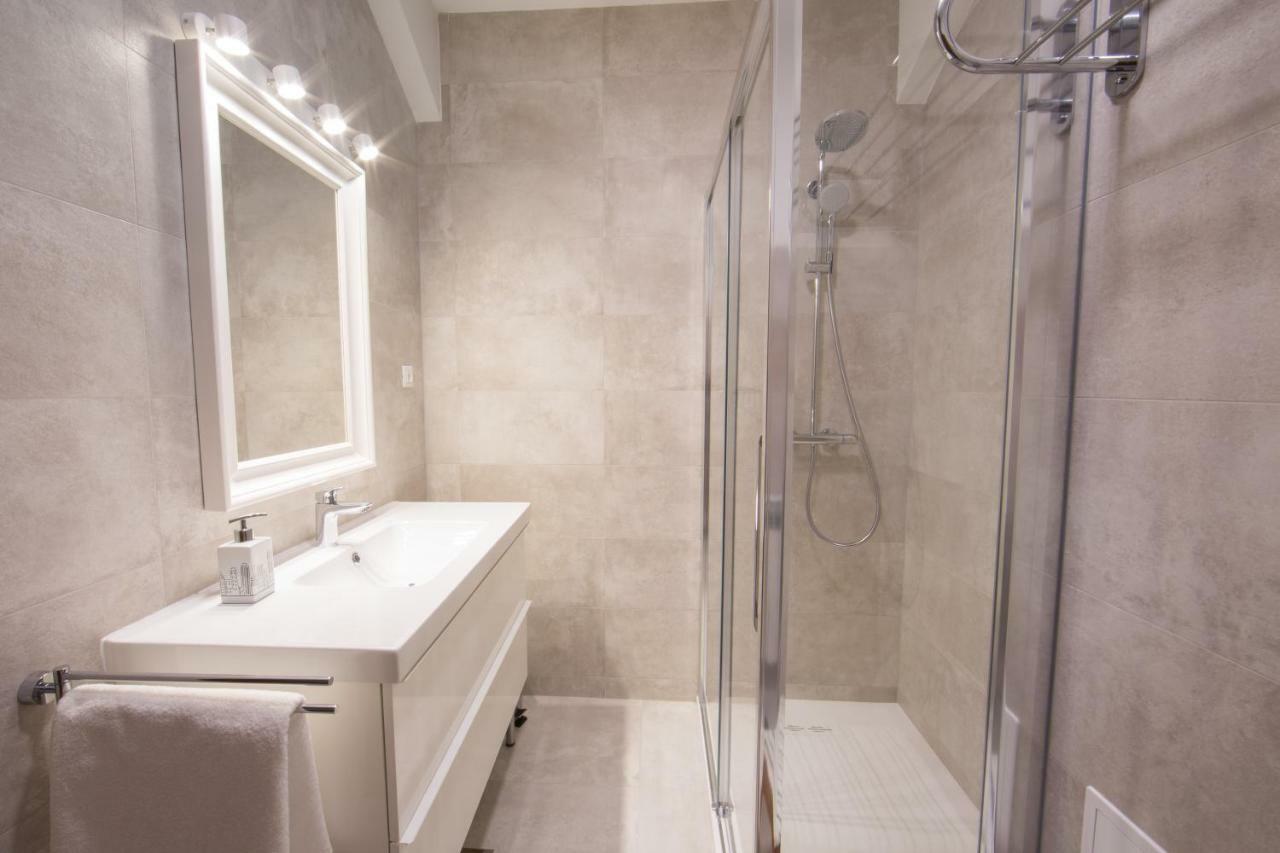 Melody M Apartment With Private Pool Split Dış mekan fotoğraf
